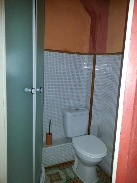 Le Patio Des Cigales Panzió Roquefort-des-Corbières Szoba fotó